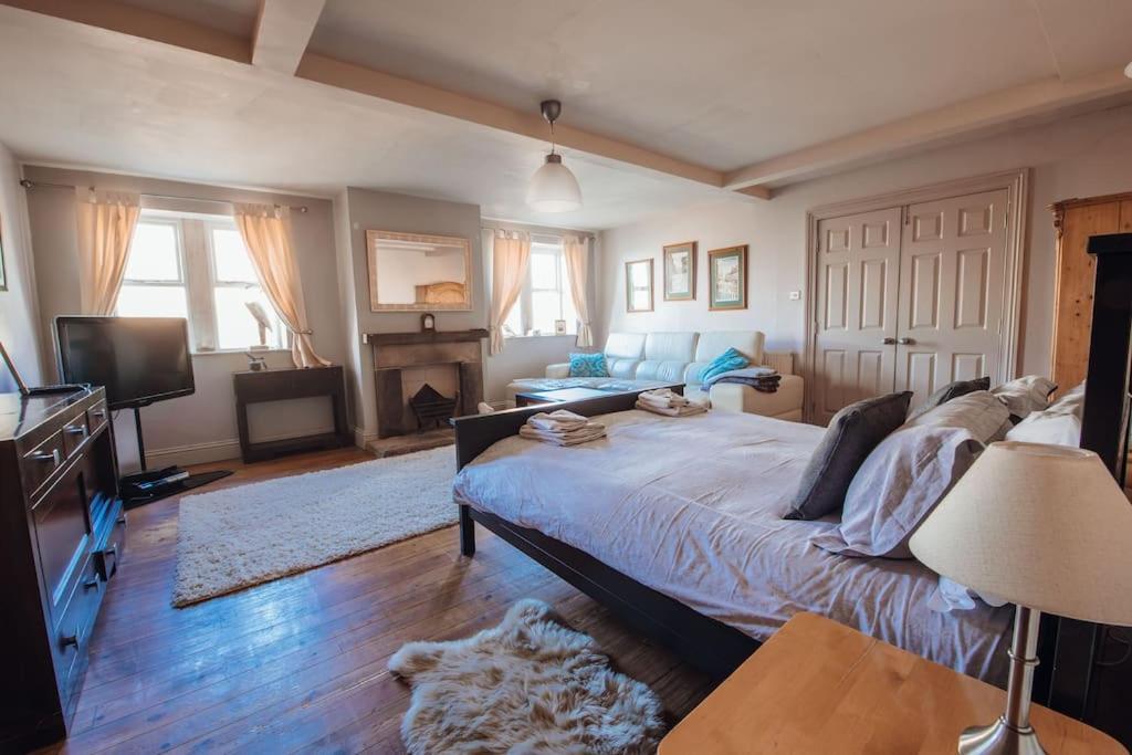 The Vestry - Chapel Retreat With Hot Tub